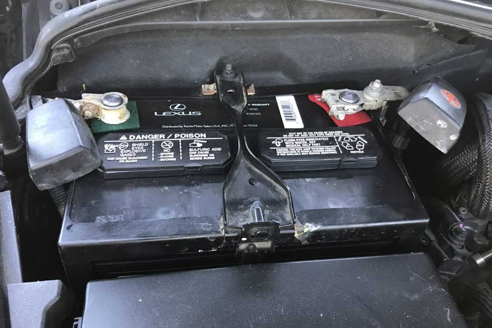 lexus battery replacement