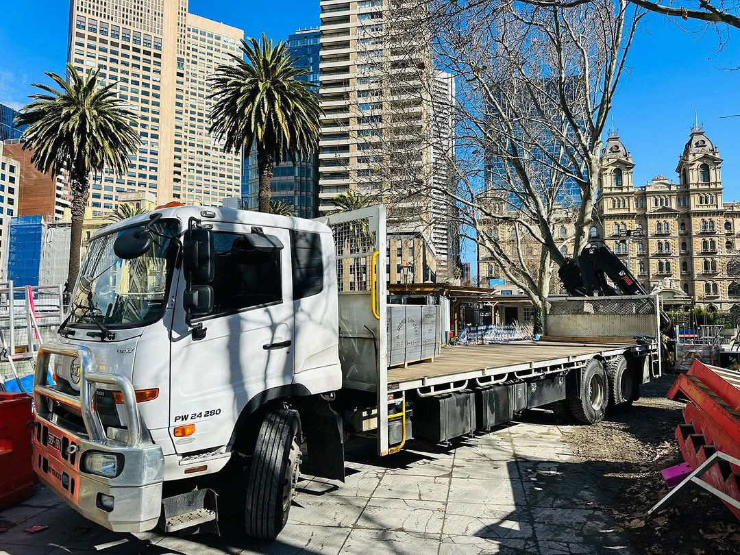 crane hire image